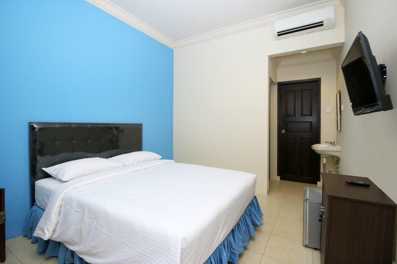 Safina Inn Syariah Sekupang Batam Екстер'єр фото