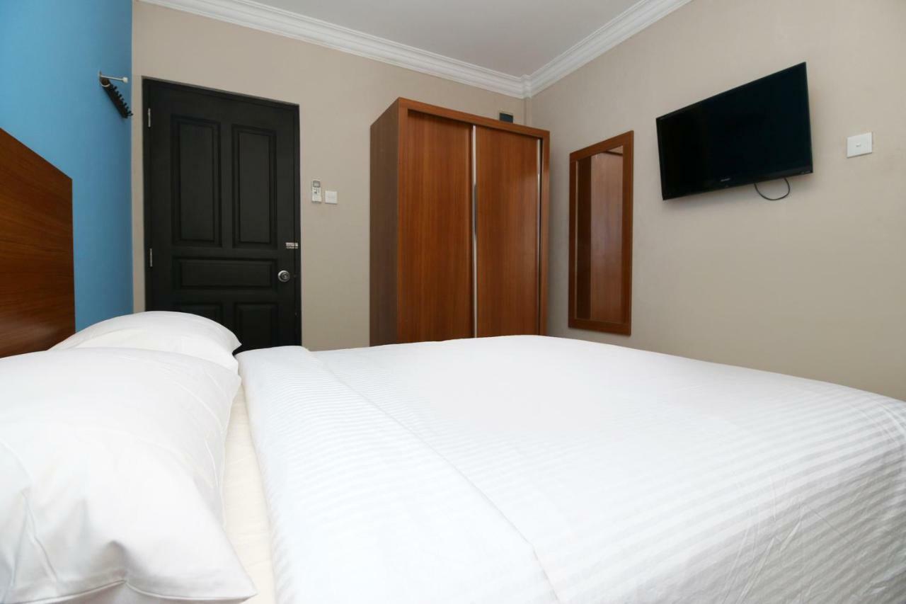 Safina Inn Syariah Sekupang Batam Екстер'єр фото